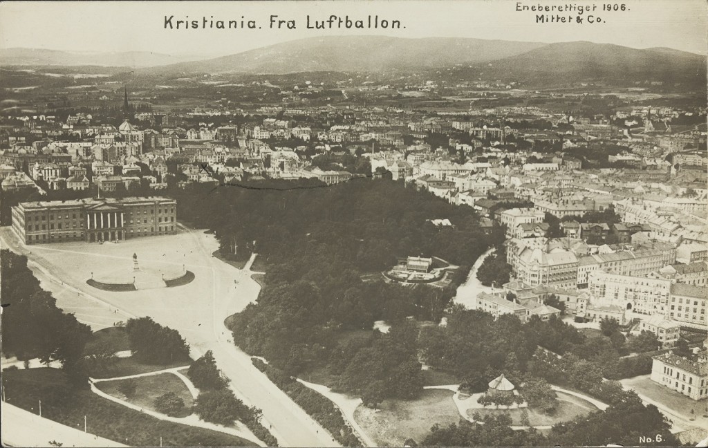 Utsikt-mot-slottet-slottsparken-Briskeby-og-Frogner.