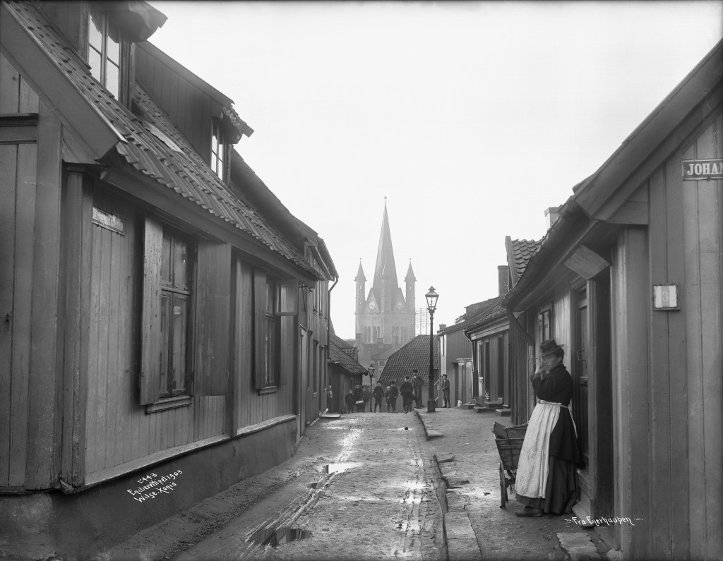 «Foto fra Enerhaugen: Anders B. Wilse/Oslo Museum».