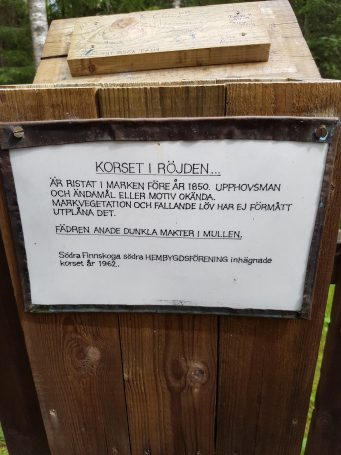 Dette kan du lese ved korset.