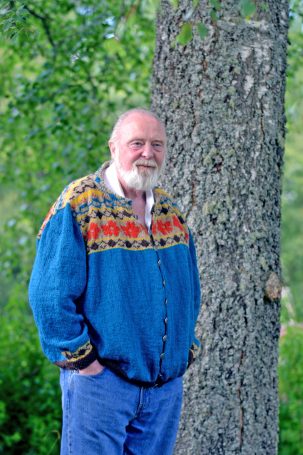 Willy Ustad i sin seriekofte.